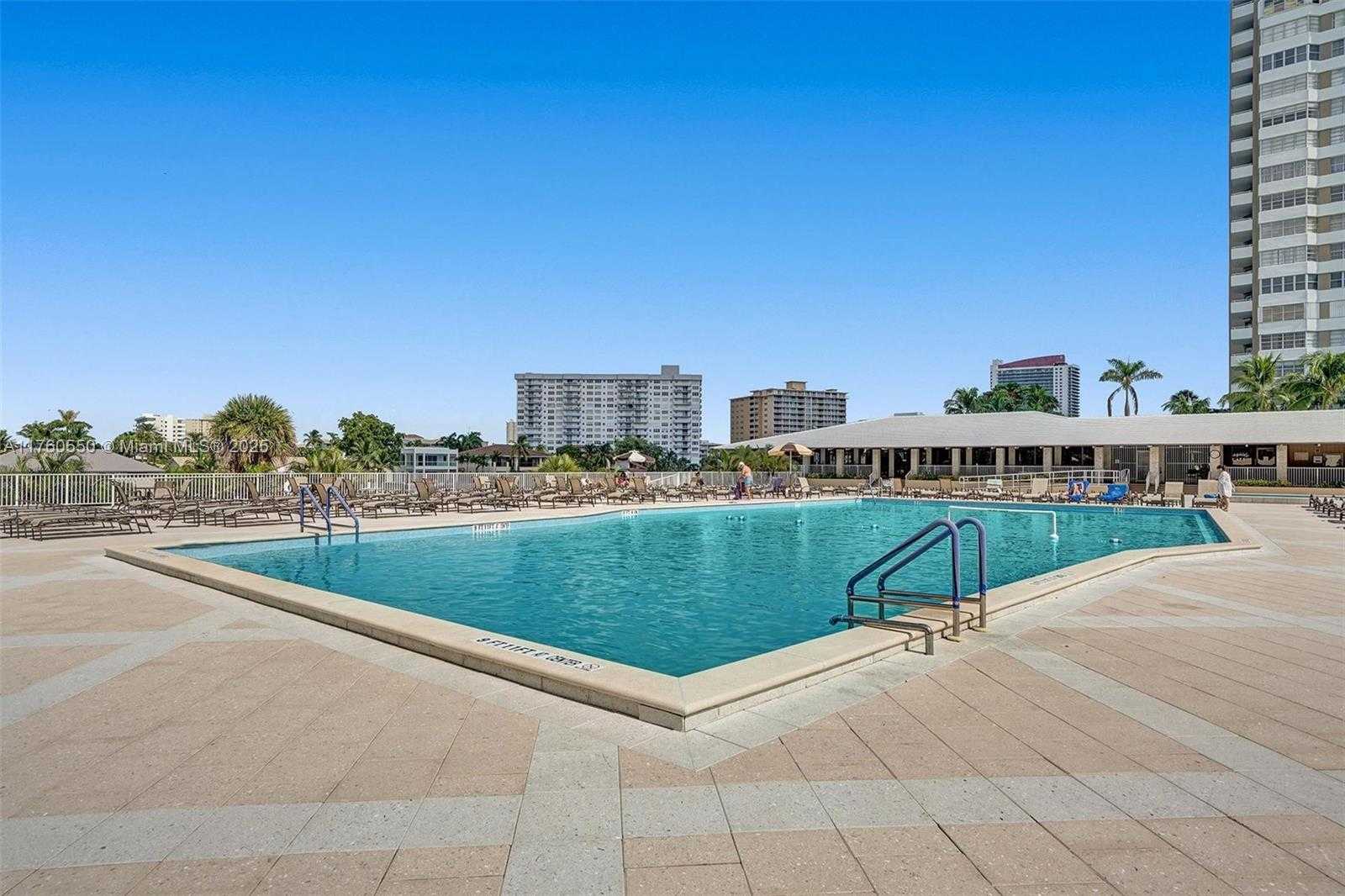 Small Image of 1965 SOUTH OCEAN DR #18J, Hallandale Beach Number 58