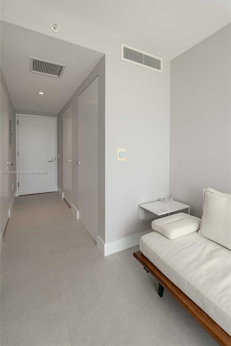 Small Image of 18975 COLLINS AVE #Cabana 27, Sunny Isles Beach Number 16