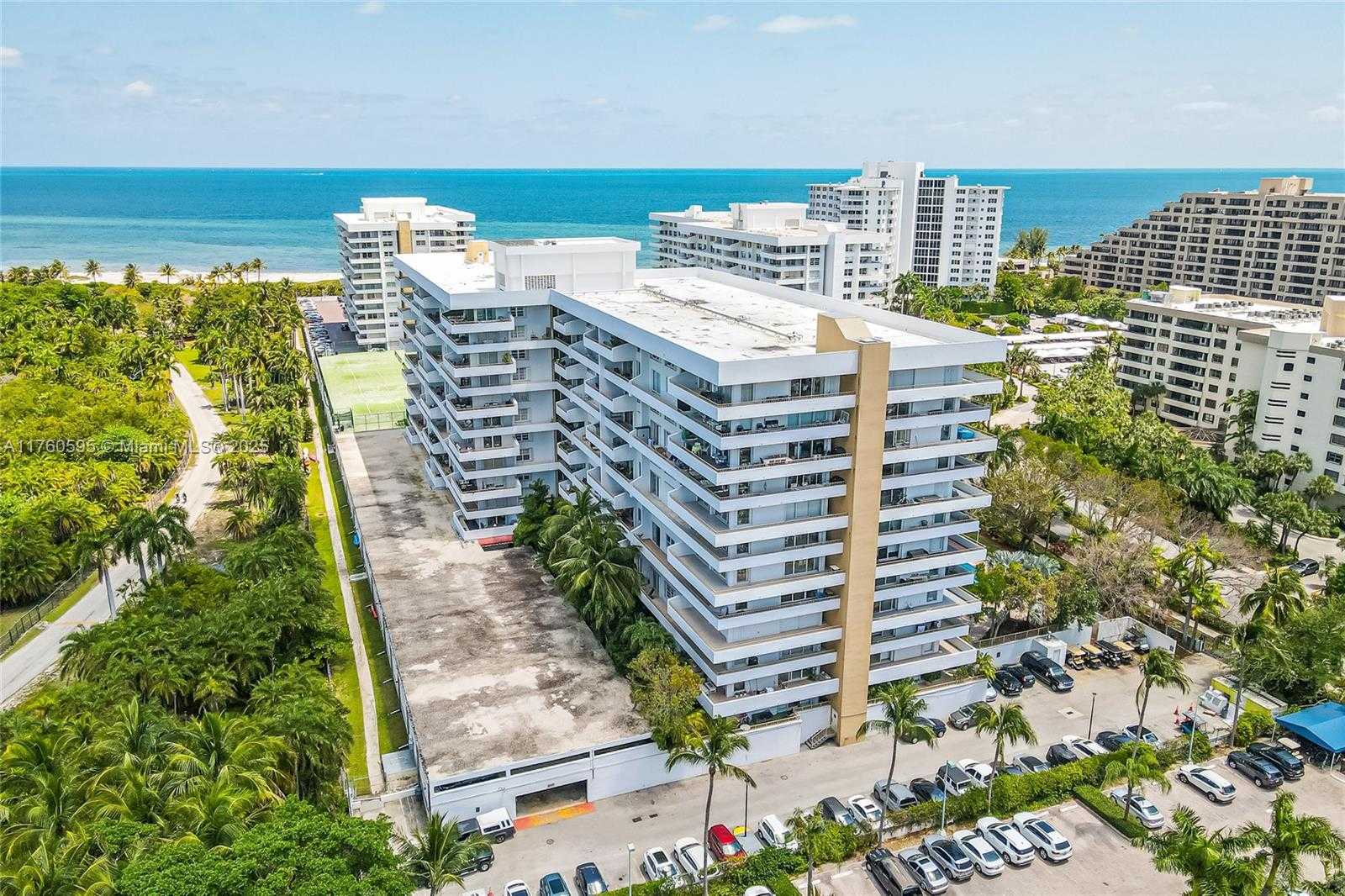 Small Image of 155 OCEAN LN DR #210, Key Biscayne Number 21