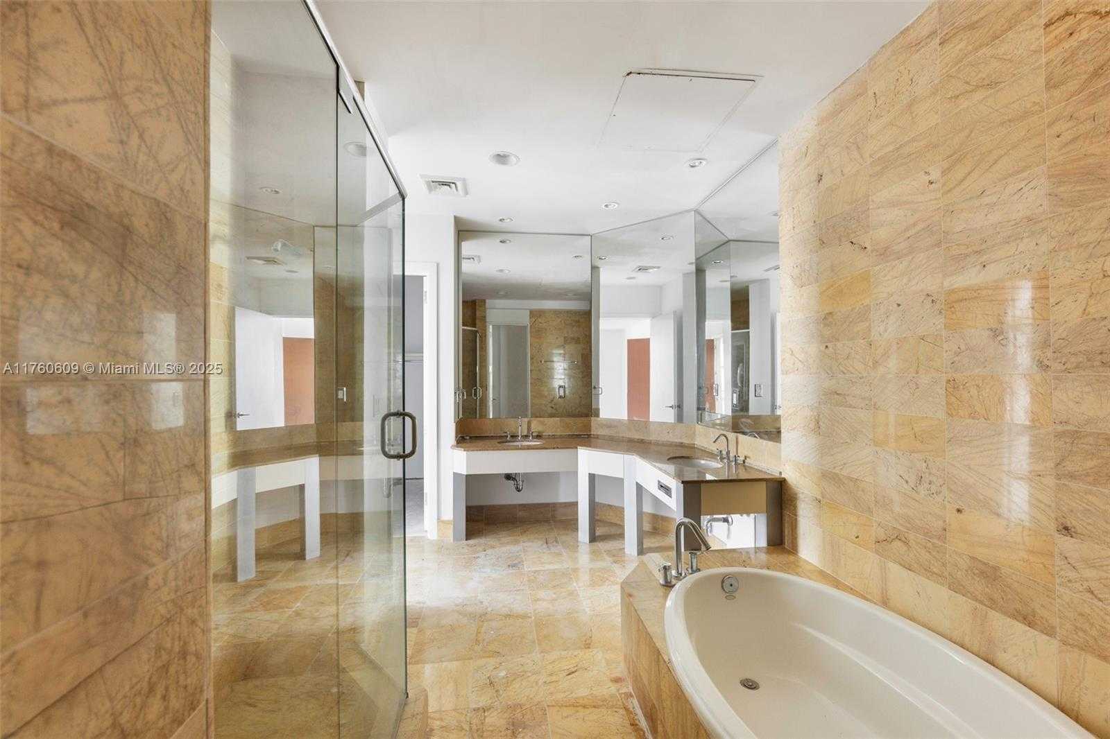 Small Image of 1395 BRICKELL AVE #3403, Miami Number 3