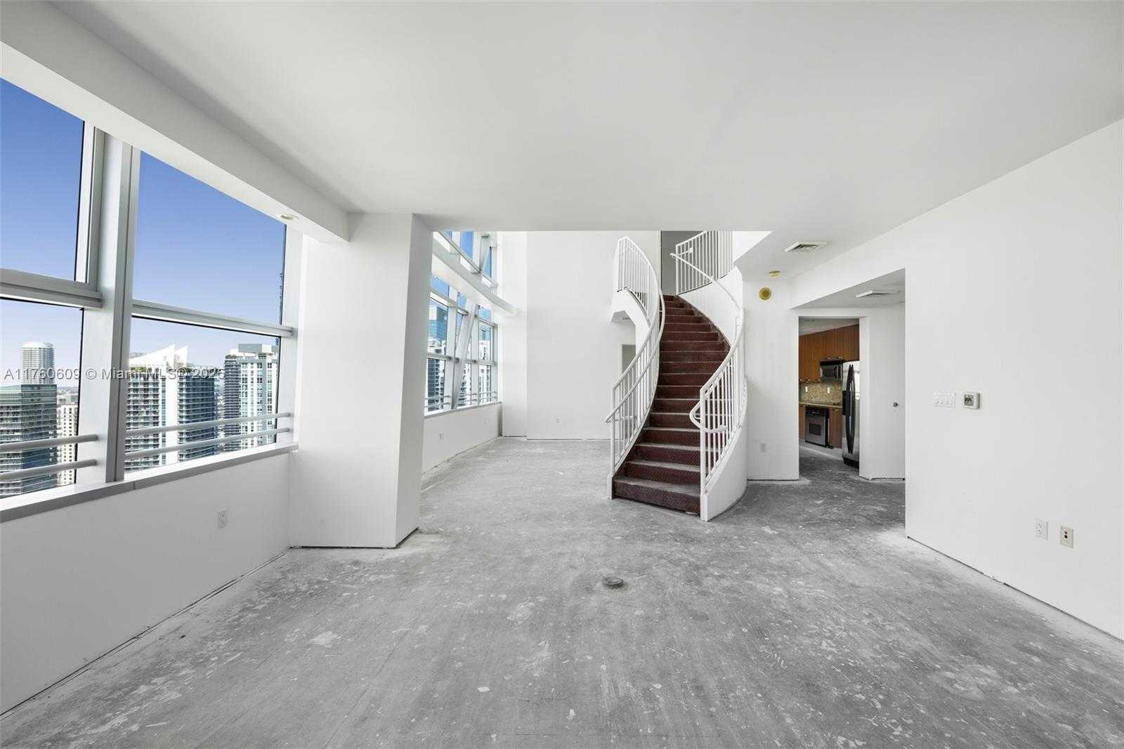 Small Image of 1395 BRICKELL AVE #3403, Miami Number 4