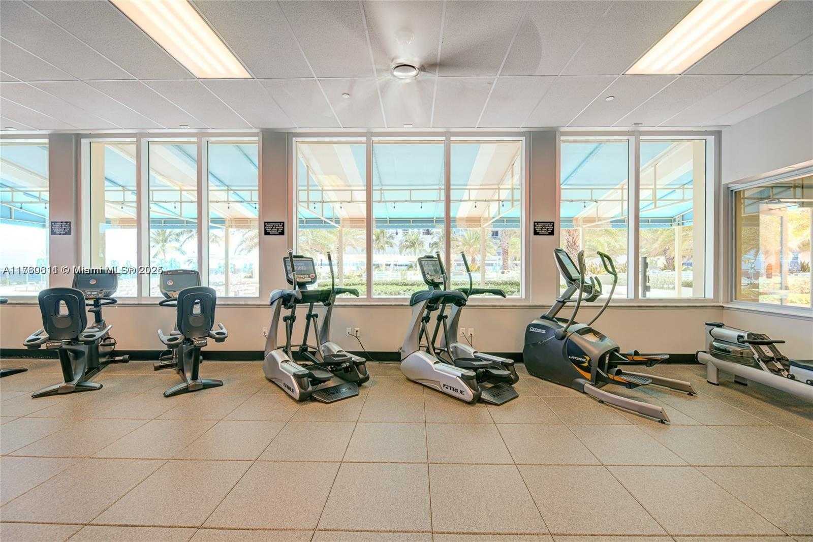 Small Image of 2501 SOUTH OCEAN DR #834, Hollywood Number 17