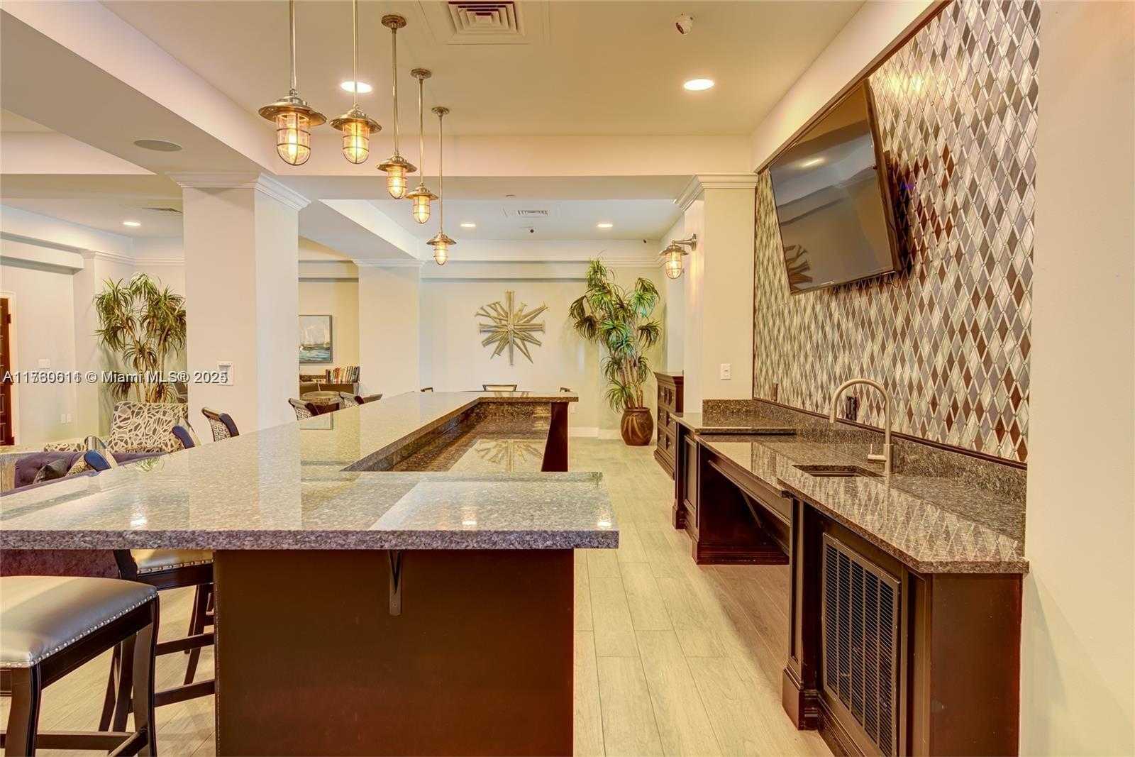Small Image of 2501 SOUTH OCEAN DR #834, Hollywood Number 24