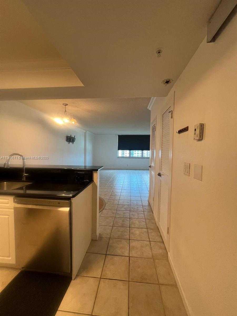 Small Image of 2501 SOUTH OCEAN DR #834, Hollywood Number 26