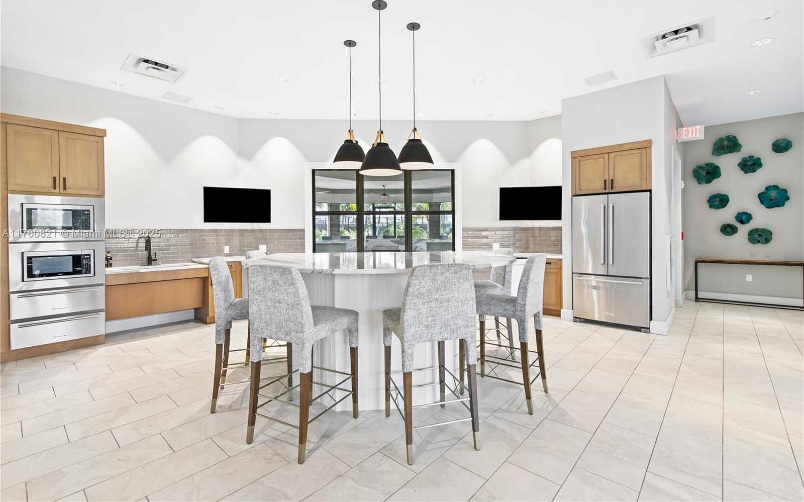 Small Image of 2102 NORTH APPLETON CIR N #2102, Oakland Park Number 37