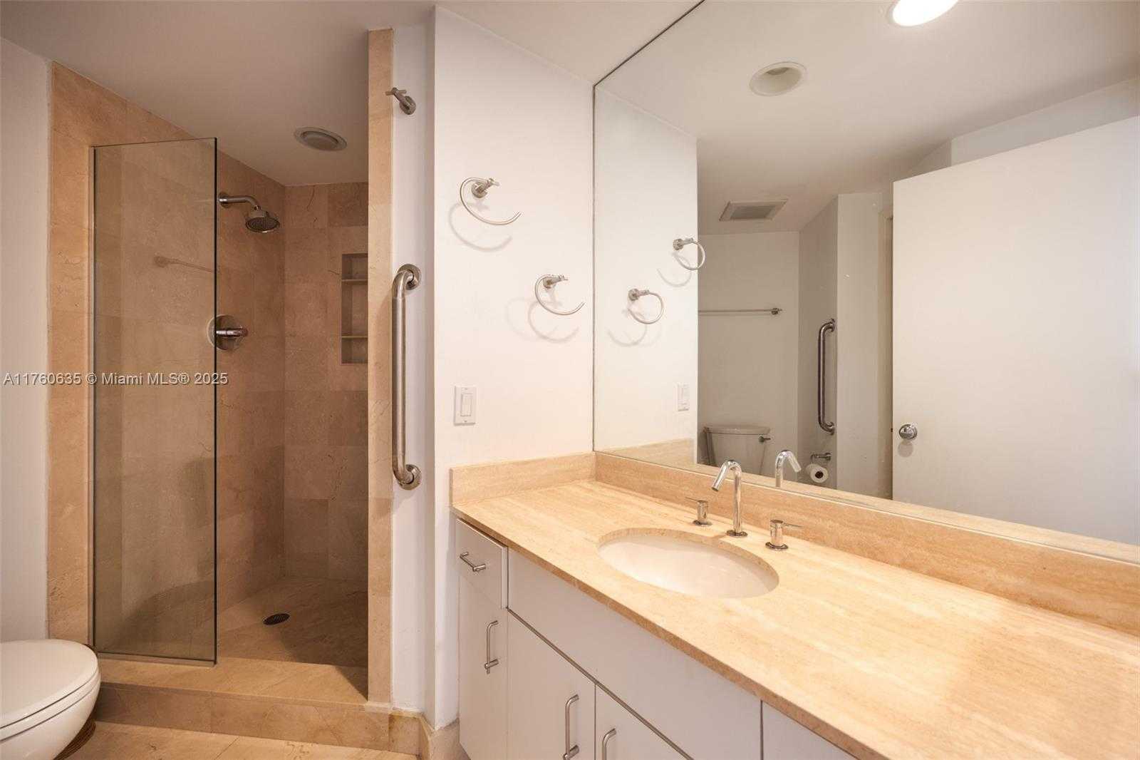 Small Image of 1581 BRICKELL AVE #1405, Miami Number 15
