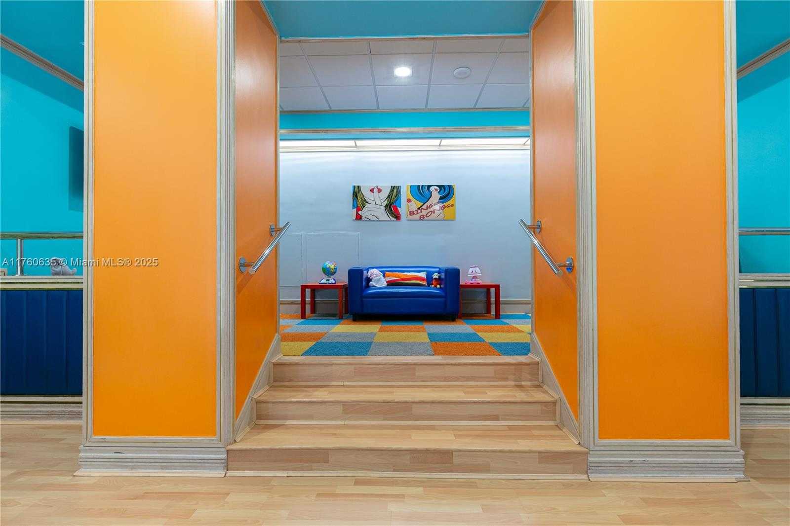 Small Image of 1581 BRICKELL AVE #1405, Miami Number 25