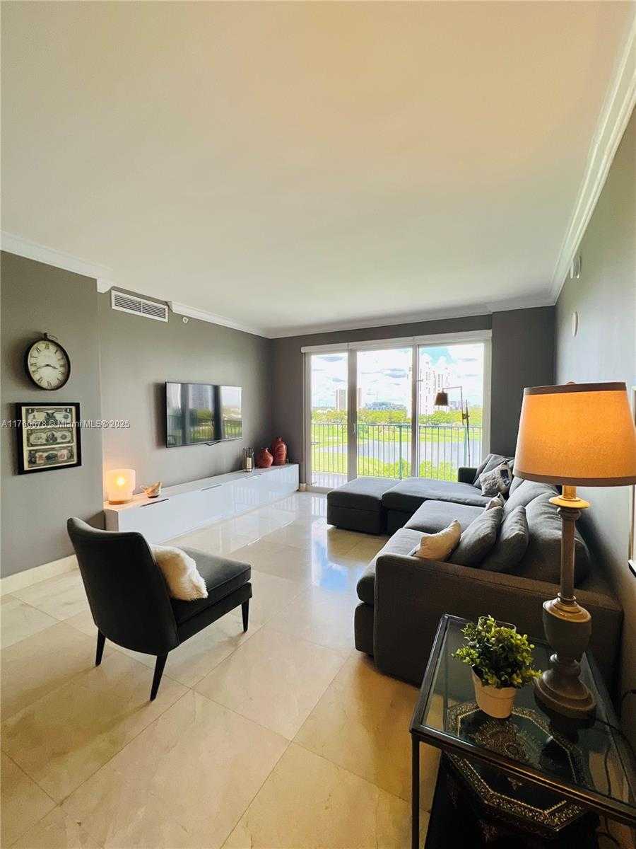 Small Image of 20000 EAST COUNTRY CLUB DR #806, Aventura Number 10