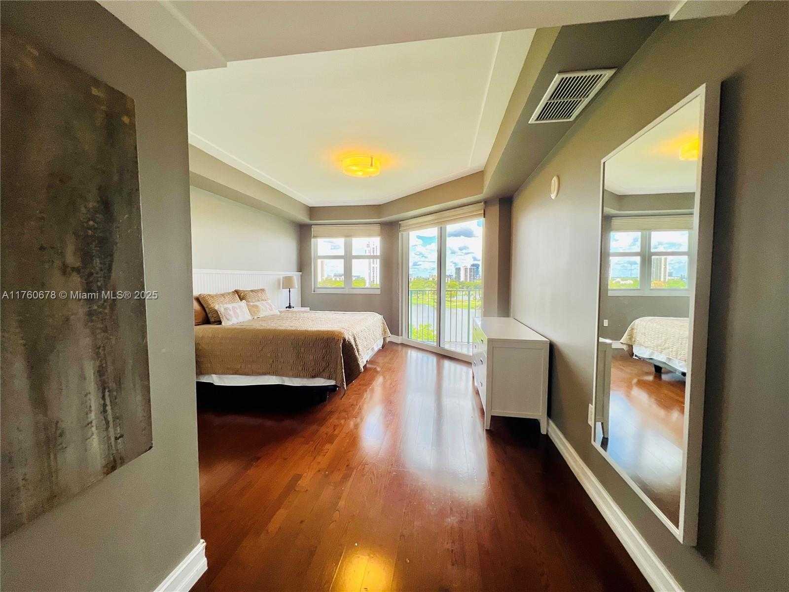 Small Image of 20000 EAST COUNTRY CLUB DR #806, Aventura Number 16