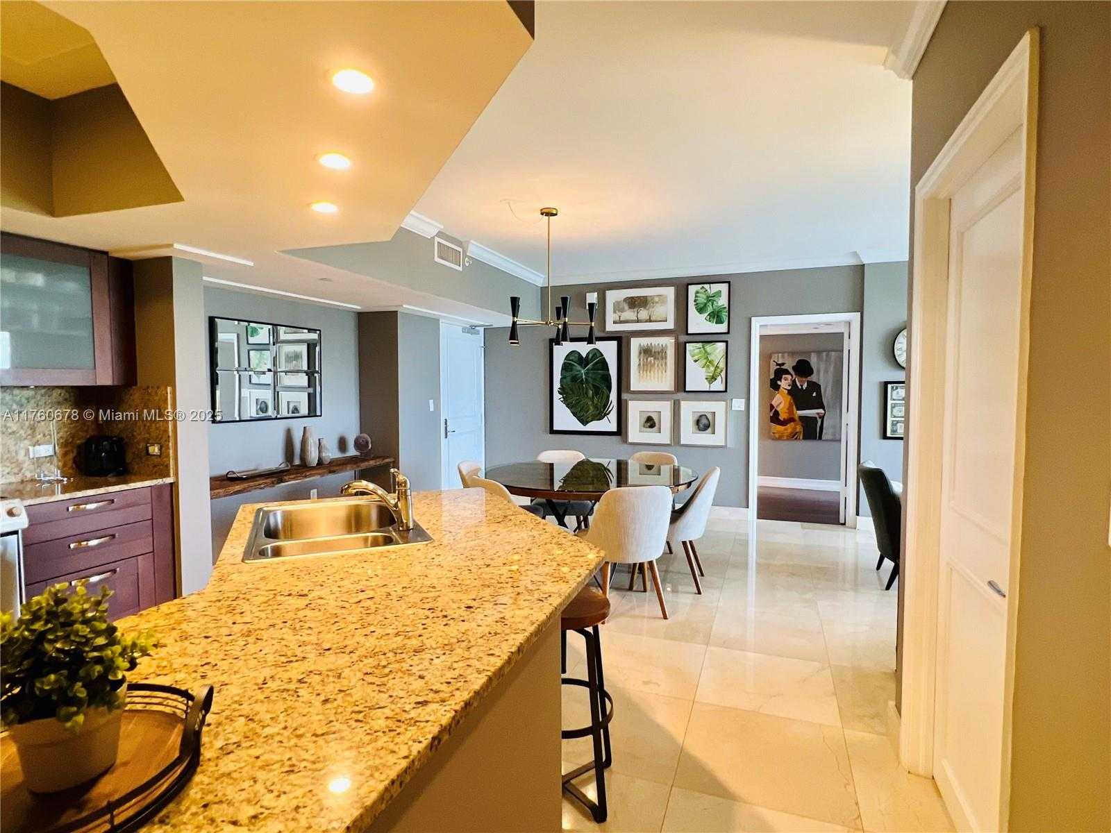Small Image of 20000 EAST COUNTRY CLUB DR #806, Aventura Number 8