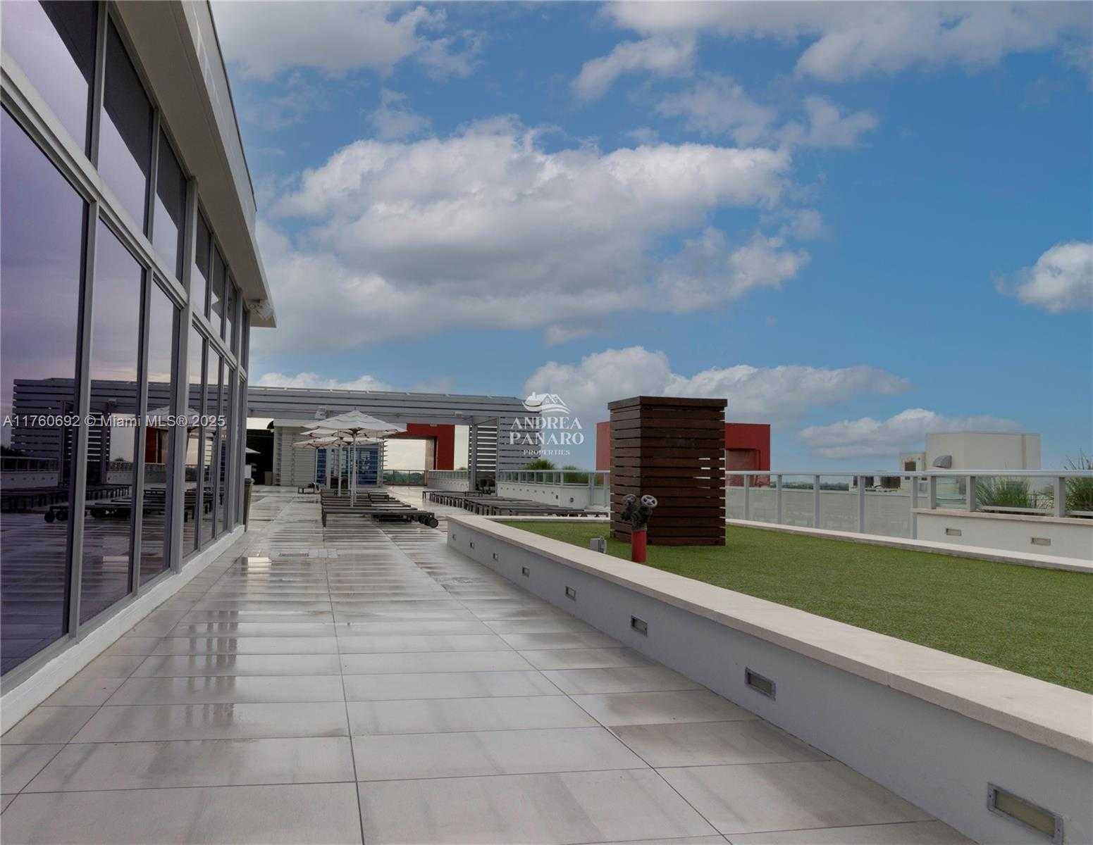 Small Image of 777 NORTH OCEAN DR #S319, Hollywood Number 28