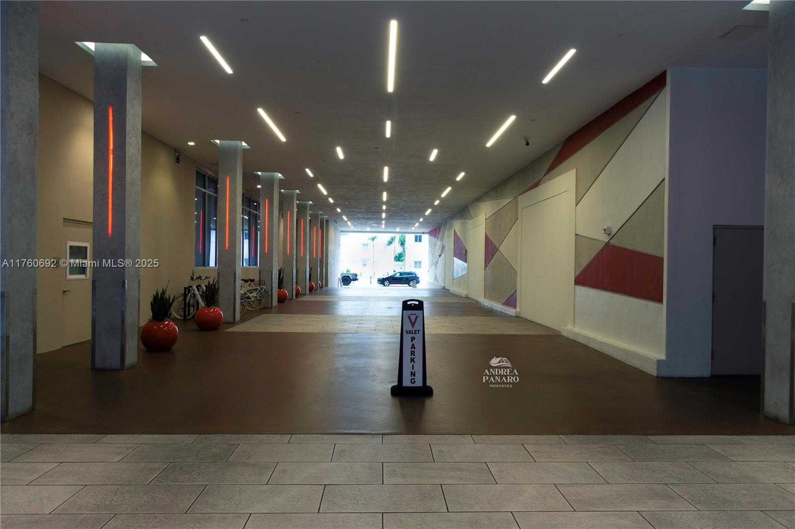 Small Image of 777 NORTH OCEAN DR #S319, Hollywood Number 32