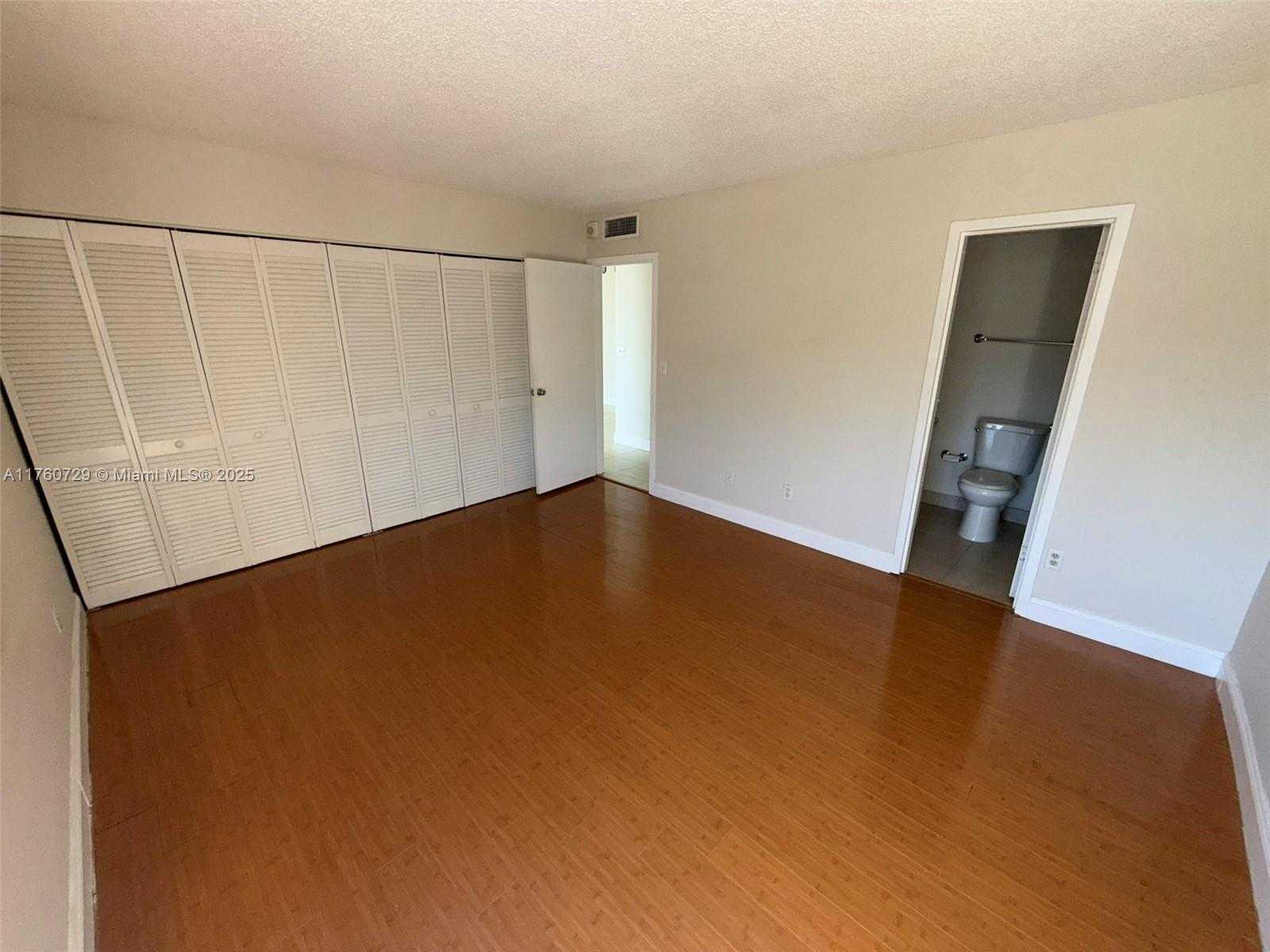 Small Image of 2000 NORTH EAST 135TH ST #309, North Miami Number 13