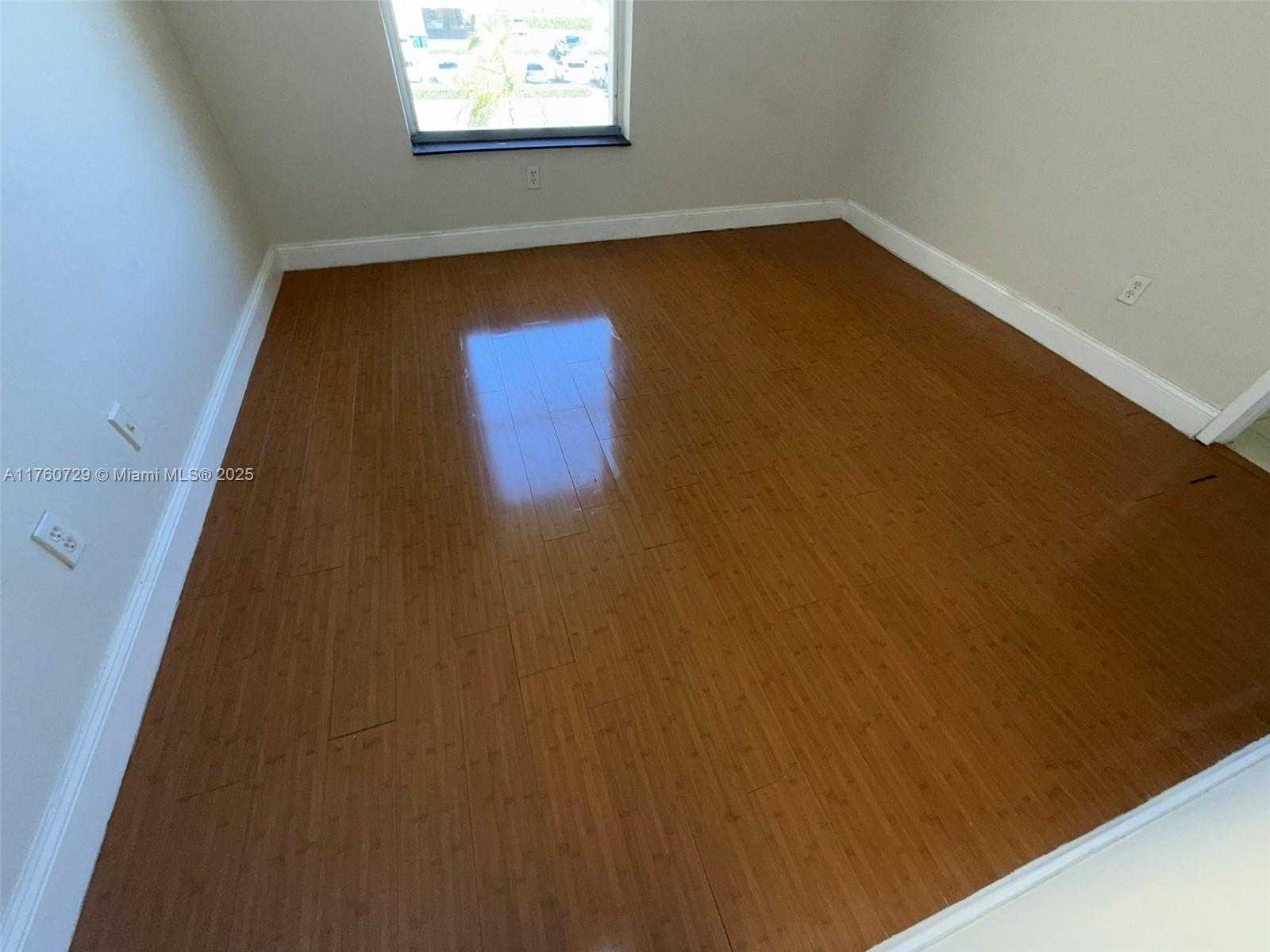 Small Image of 2000 NORTH EAST 135TH ST #309, North Miami Number 17