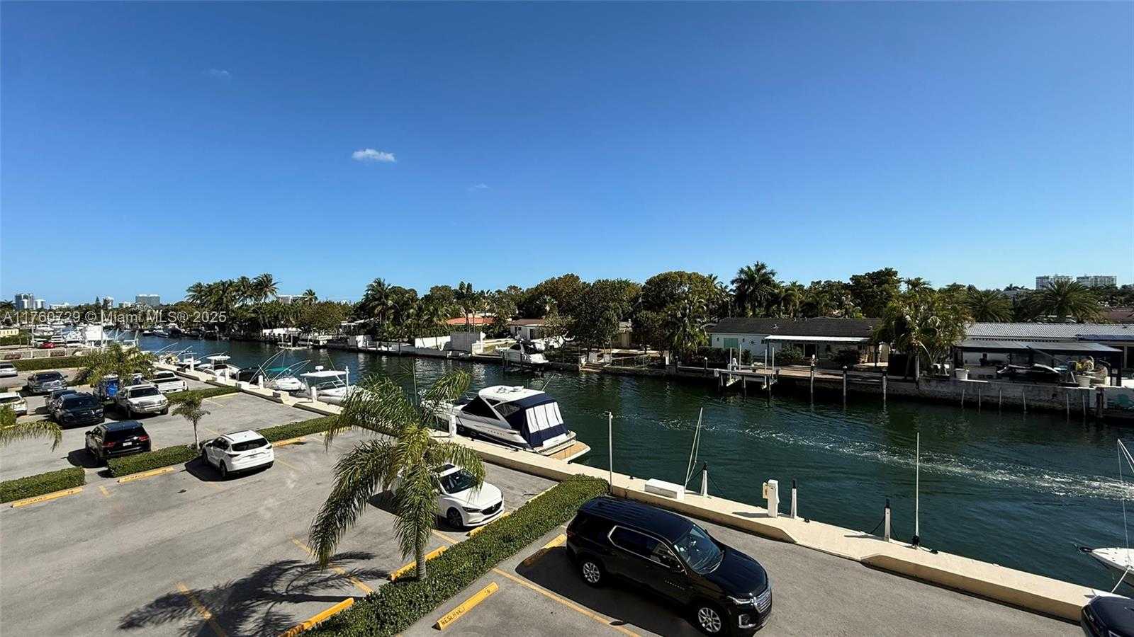 Small Image of 2000 NORTH EAST 135TH ST #309, North Miami Number 20