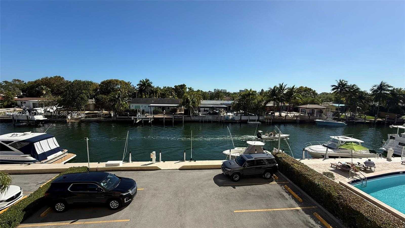 Small Image of 2000 NORTH EAST 135TH ST #309, North Miami Number 21