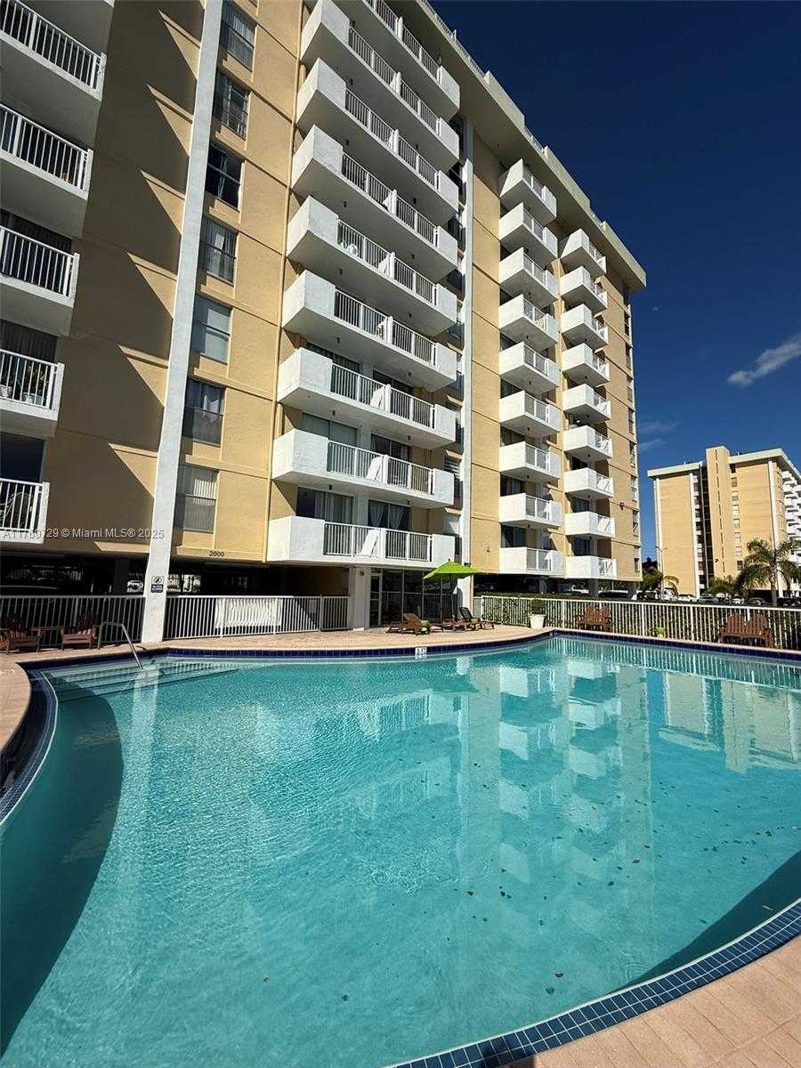Small Image of 2000 NORTH EAST 135TH ST #309, North Miami Number 40