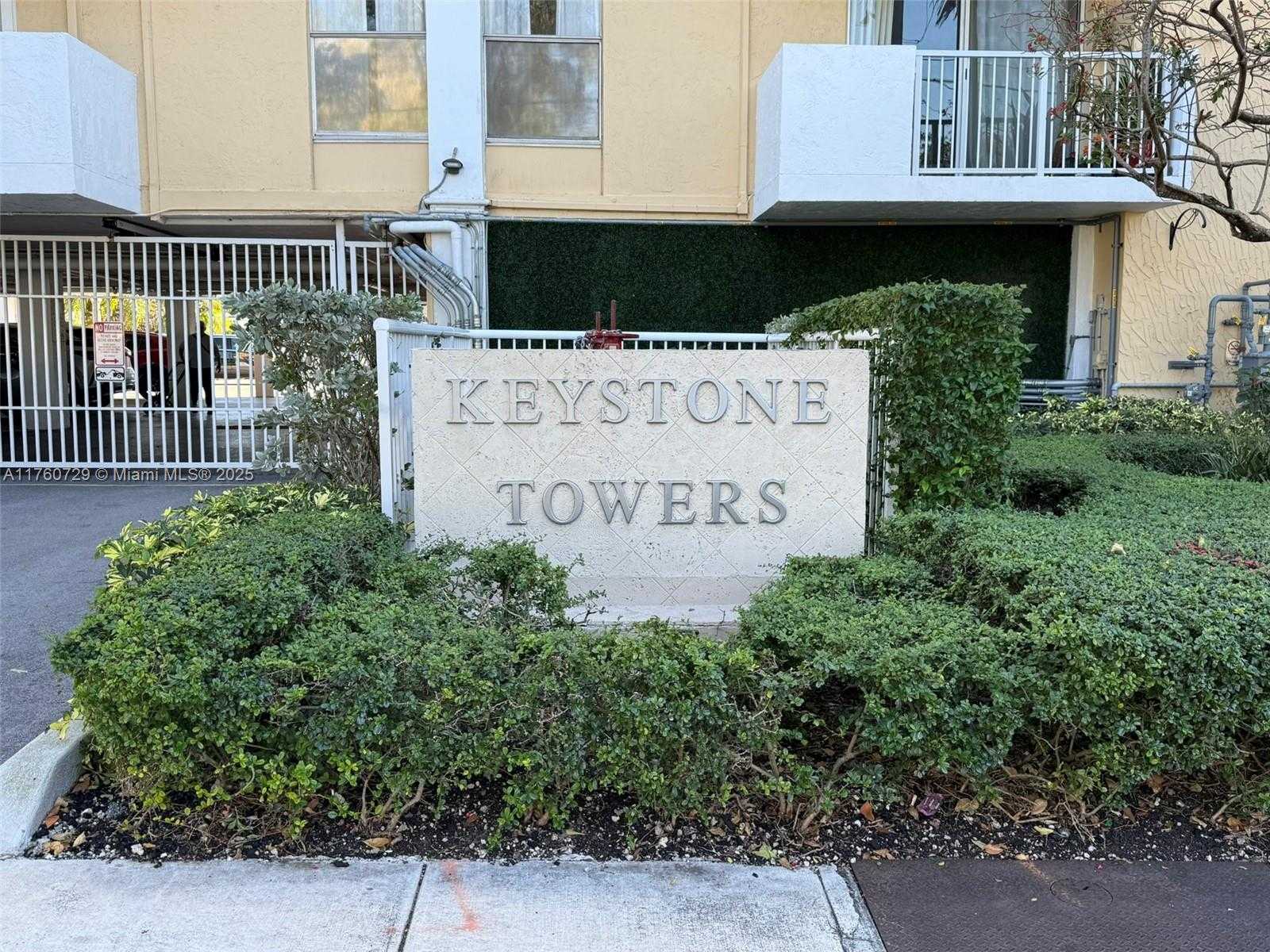 Small Image of 2000 NORTH EAST 135TH ST #309, North Miami Number 48