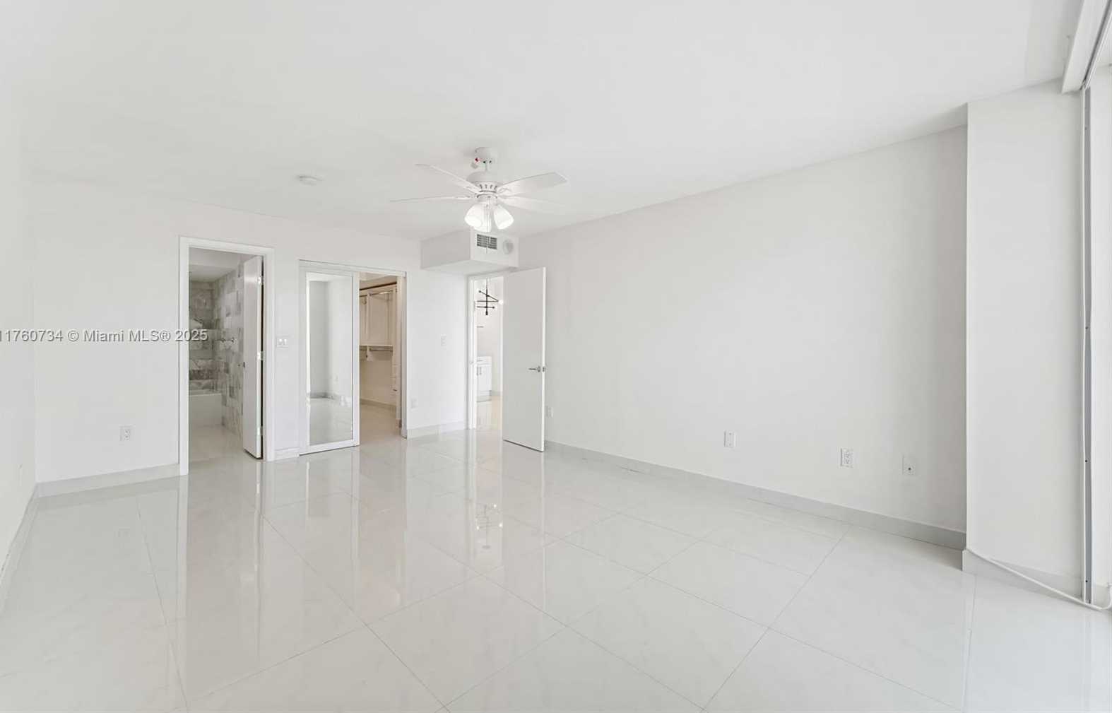 Small Image of 3701 NORTH COUNTRY CLUB DR #1206, Aventura Number 14