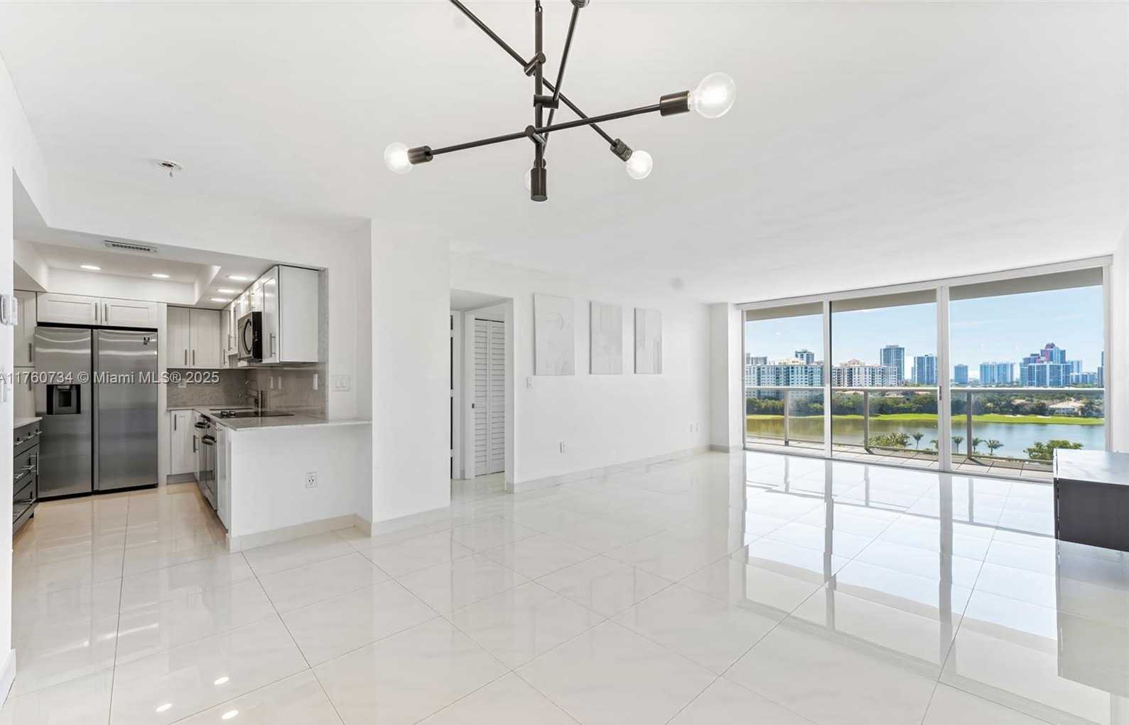Small Image of 3701 NORTH COUNTRY CLUB DR #1206, Aventura Number 2