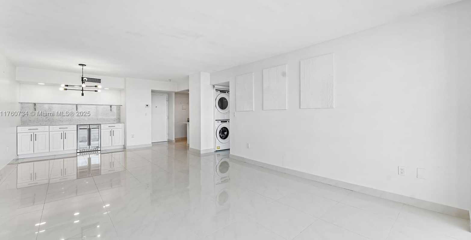 Small Image of 3701 NORTH COUNTRY CLUB DR #1206, Aventura Number 7