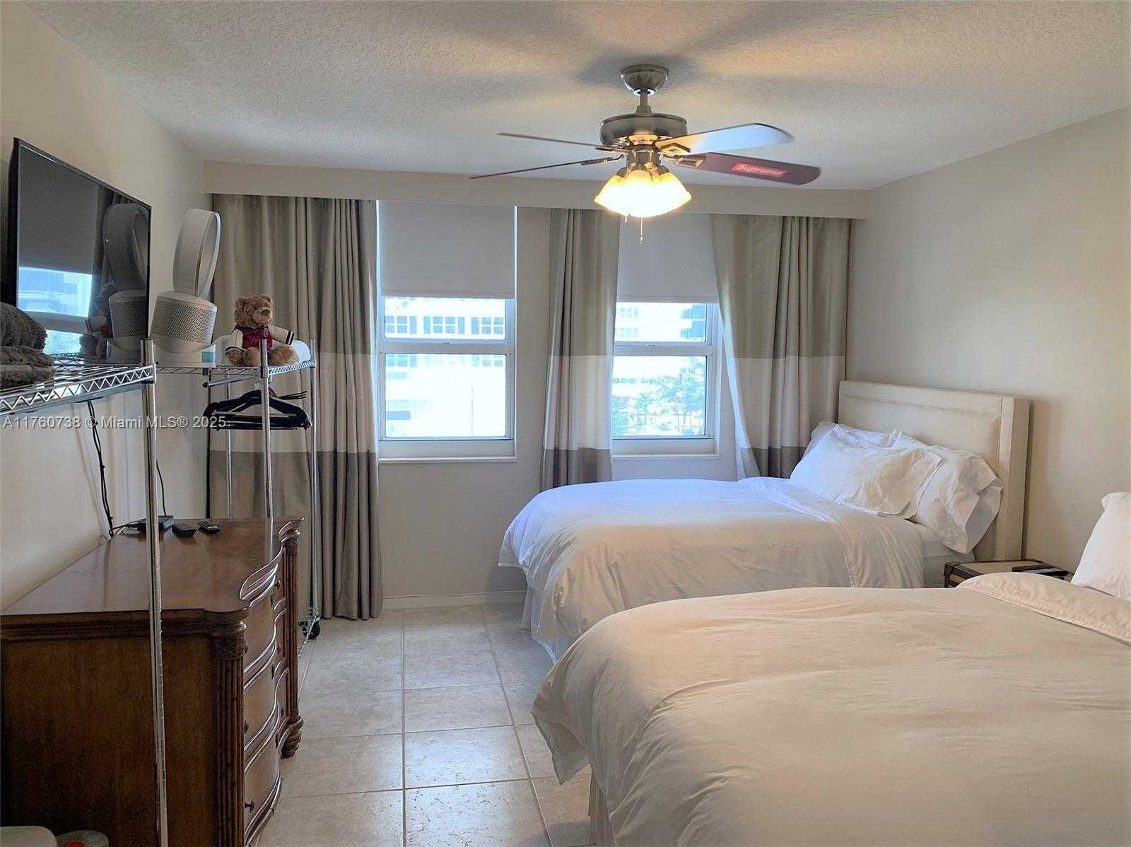 Small Image of 2080 SOUTH OCEAN DRIVE #304, Hallandale Beach Number 14