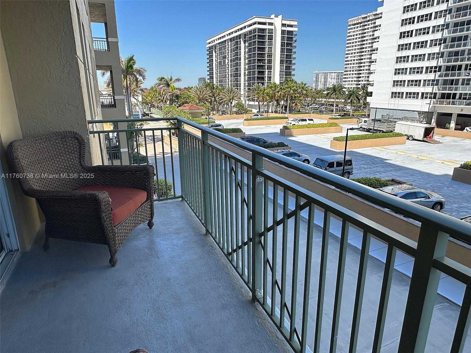 Small Image of 2080 SOUTH OCEAN DRIVE #304, Hallandale Beach Number 18