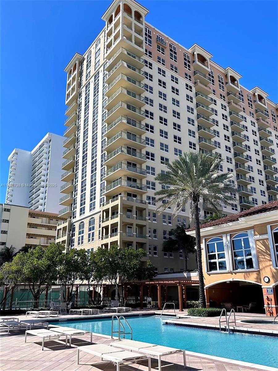 Small Image of 2080 SOUTH OCEAN DRIVE #304, Hallandale Beach Number 28