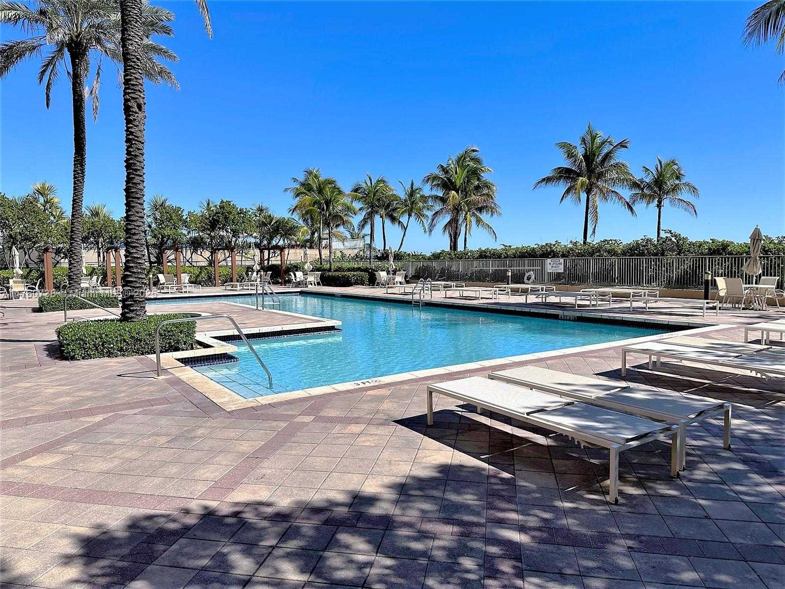 Small Image of 2080 SOUTH OCEAN DRIVE #304, Hallandale Beach Number 29