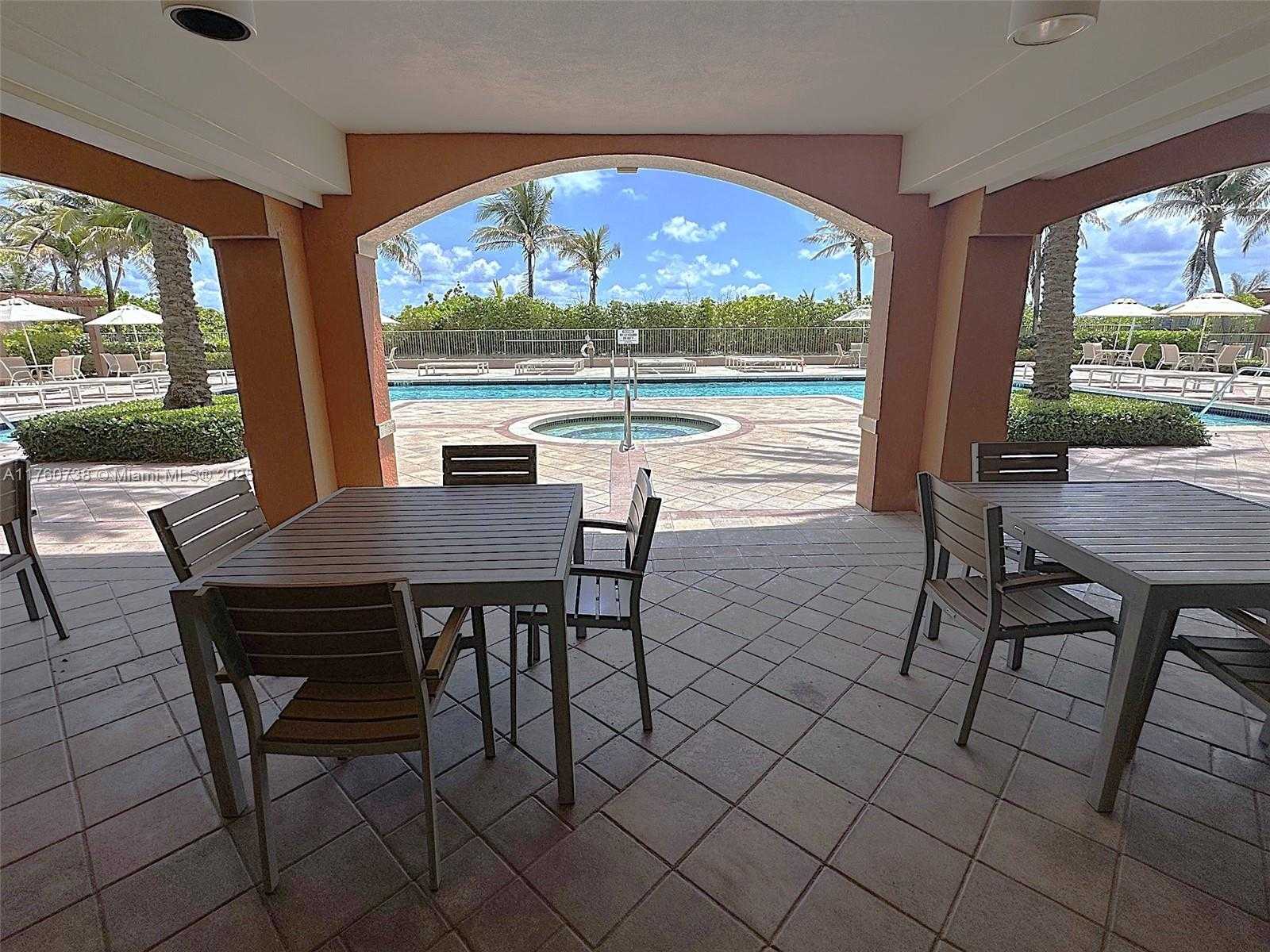 Small Image of 2080 SOUTH OCEAN DRIVE #304, Hallandale Beach Number 32