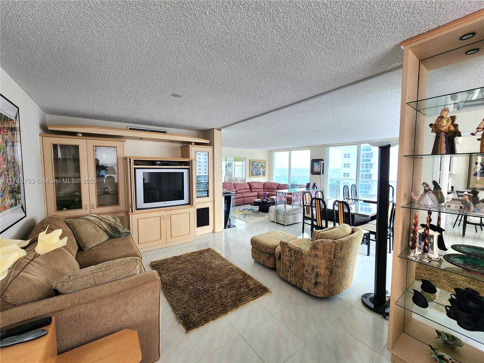 Small Image of 2751 SOUTH OCEAN DR #708S, Hollywood Number 13