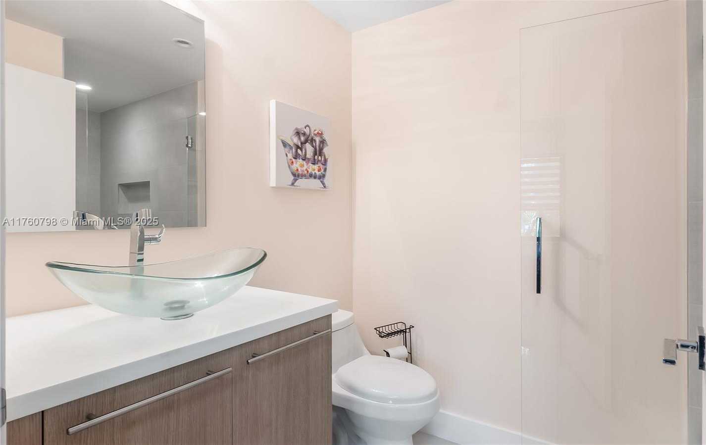 Small Image of 466 SOUTH EAST 1ST CIR, Pompano Beach Number 28