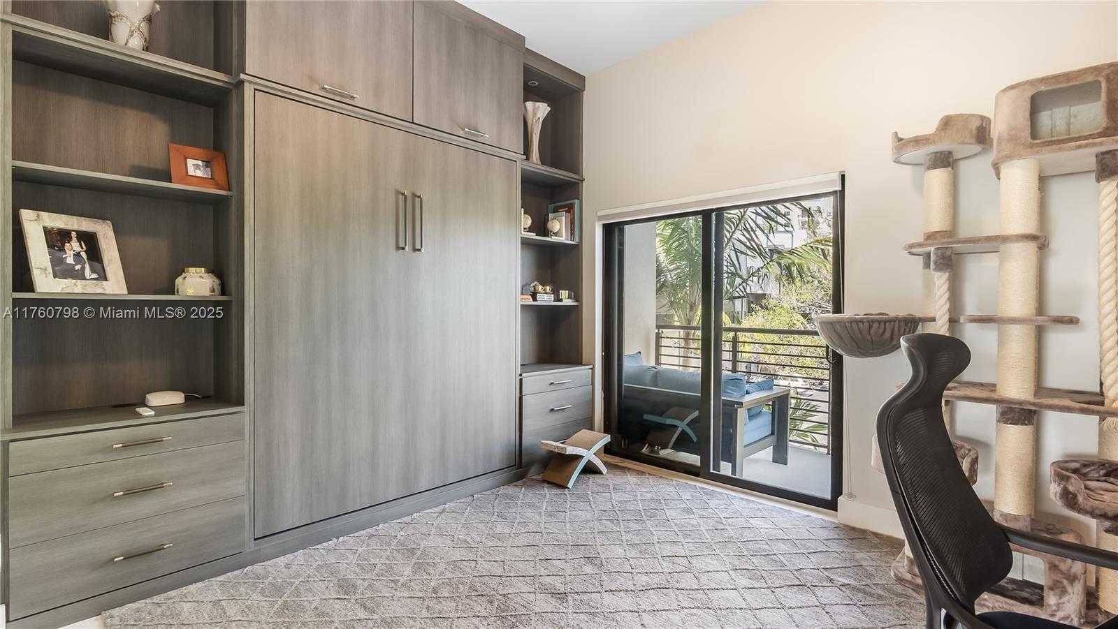 Small Image of 466 SOUTH EAST 1ST CIR, Pompano Beach Number 31
