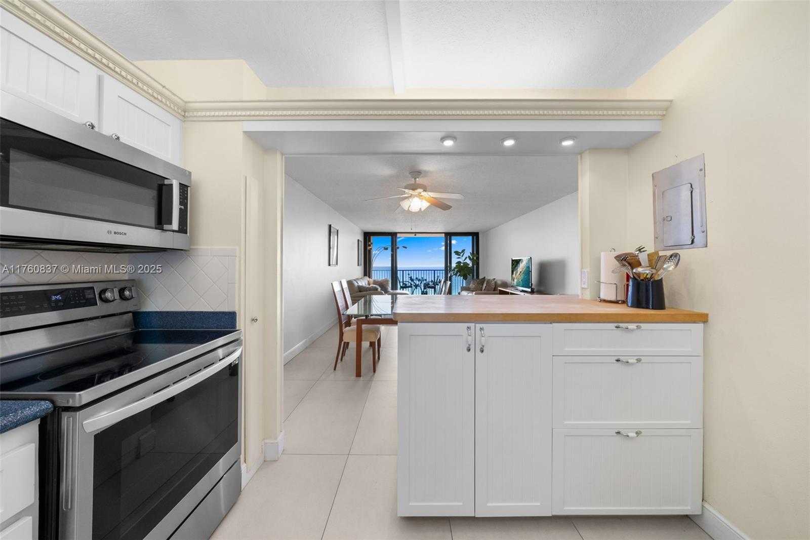 Small Image of 2201 SOUTH OCEAN DR #1102, Hollywood Number 16