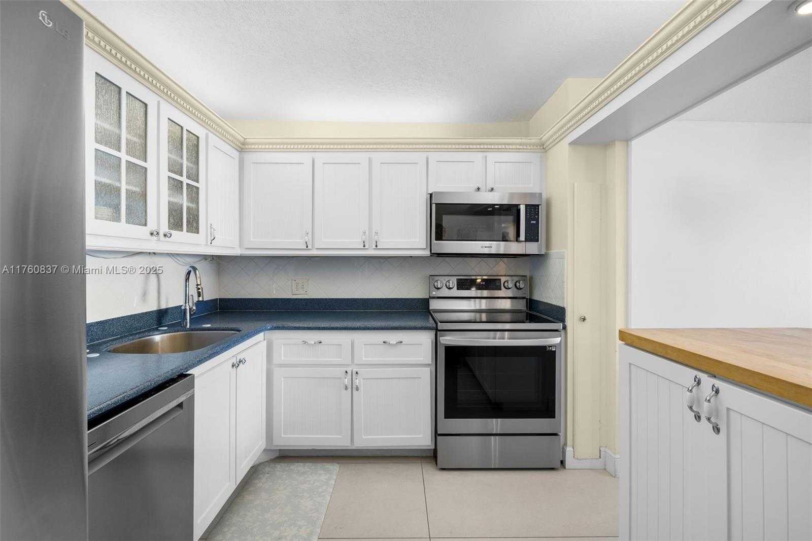 Small Image of 2201 SOUTH OCEAN DR #1102, Hollywood Number 6