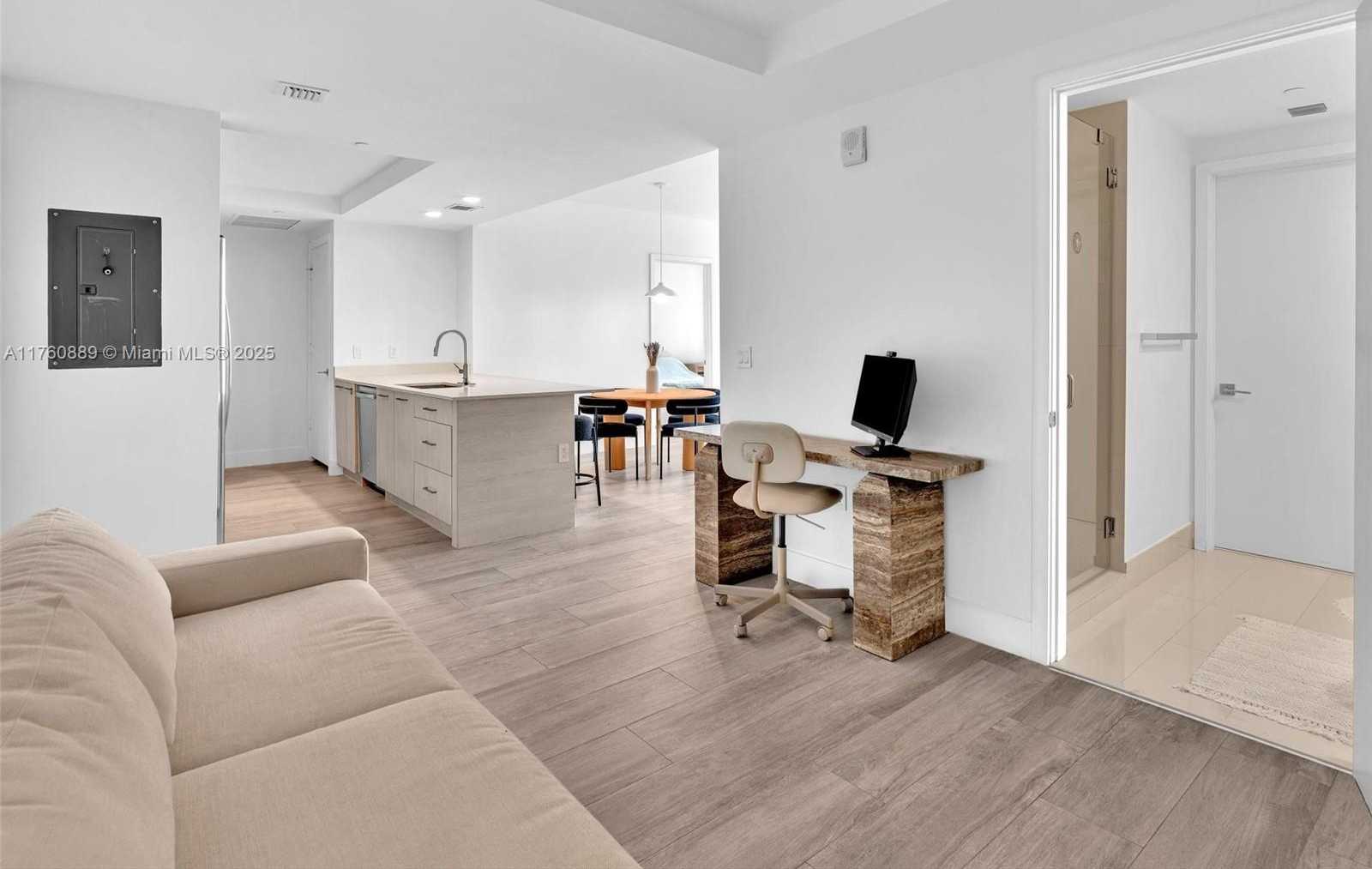 Small Image of 121 NORTH EAST 34TH ST #2102, Miami Number 10