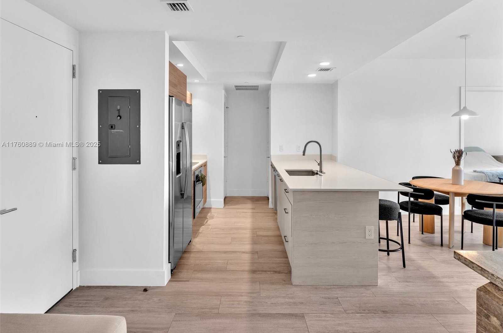 Small Image of 121 NORTH EAST 34TH ST #2102, Miami Number 12