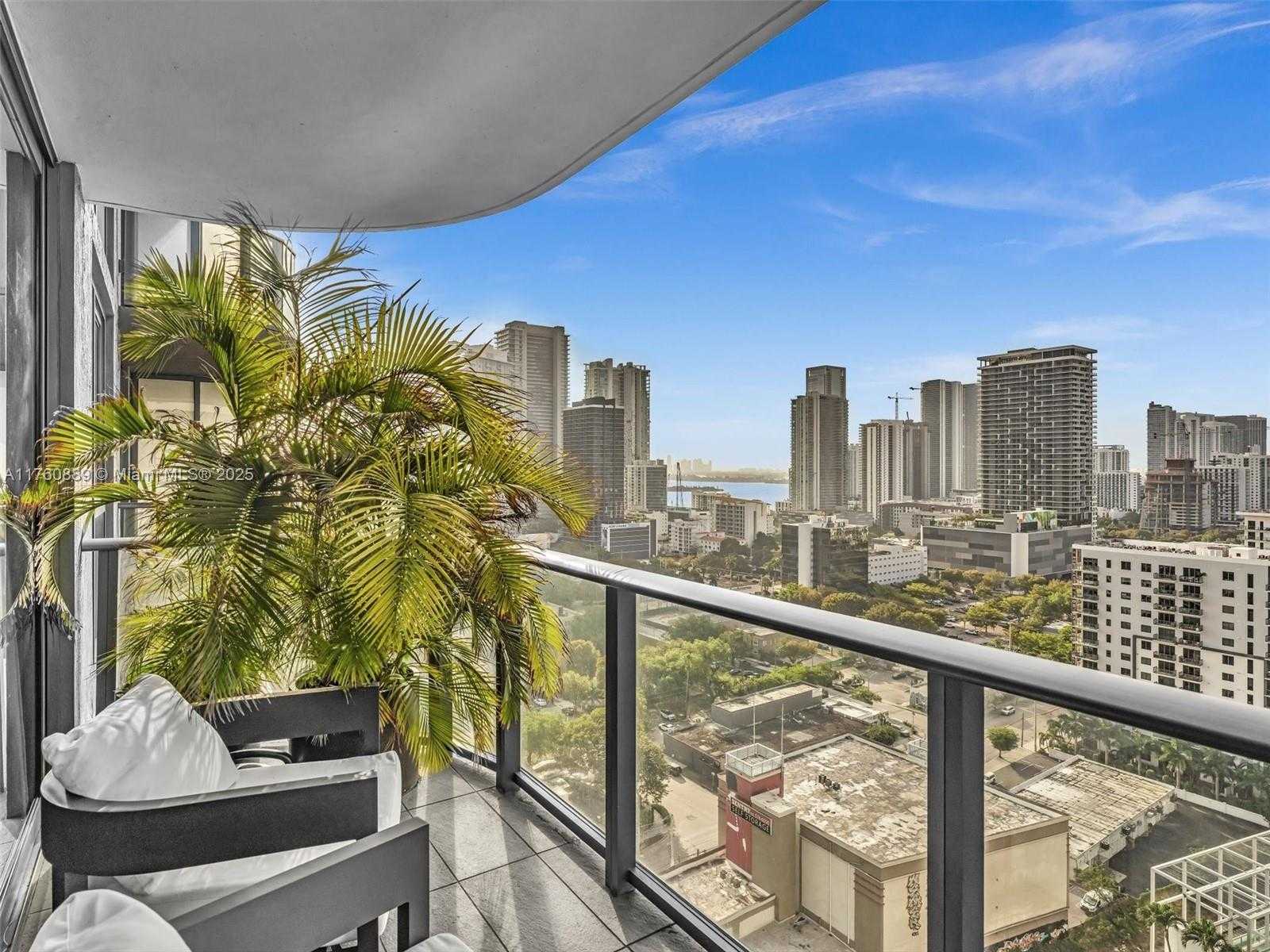 Small Image of 121 NORTH EAST 34TH ST #2102, Miami Number 32