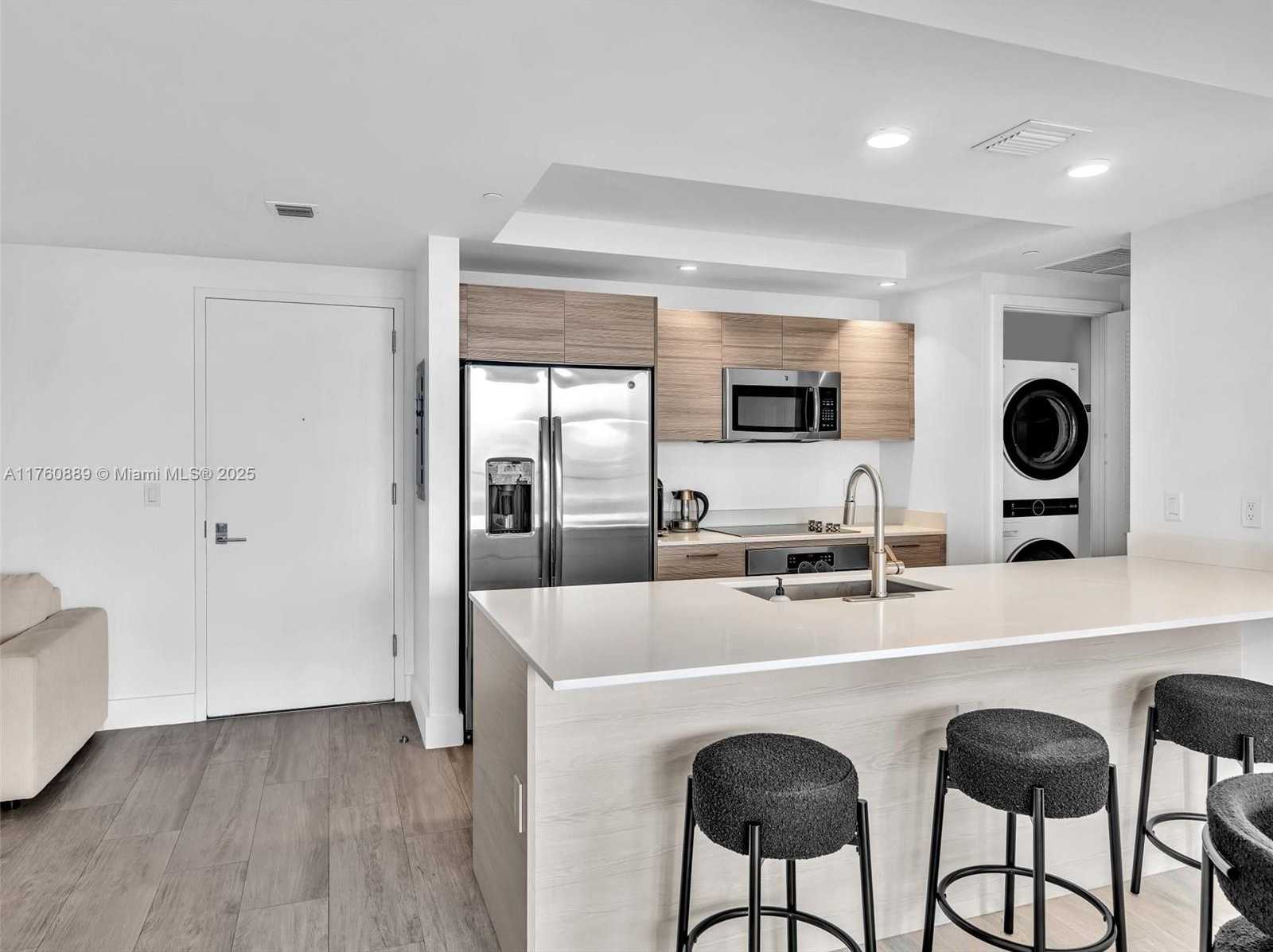 Small Image of 121 NORTH EAST 34TH ST #2102, Miami Number 39