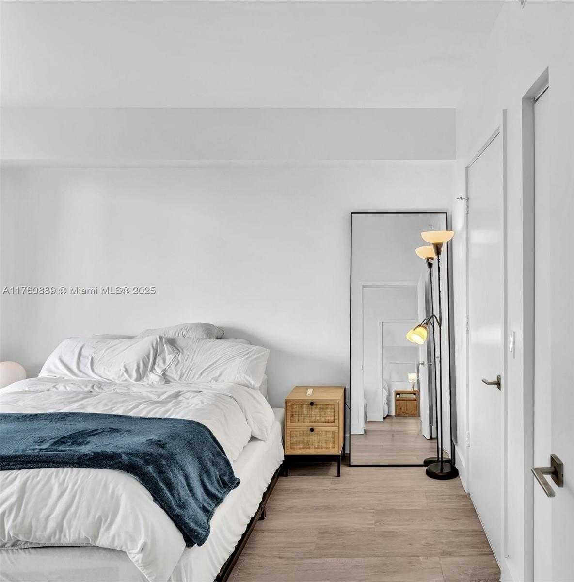 Small Image of 121 NORTH EAST 34TH ST #2102, Miami Number 47