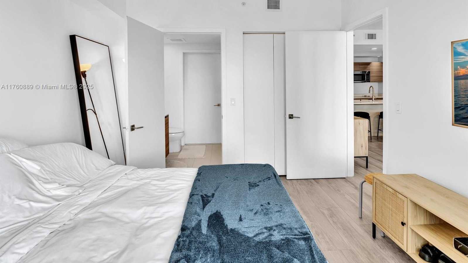 Small Image of 121 NORTH EAST 34TH ST #2102, Miami Number 49