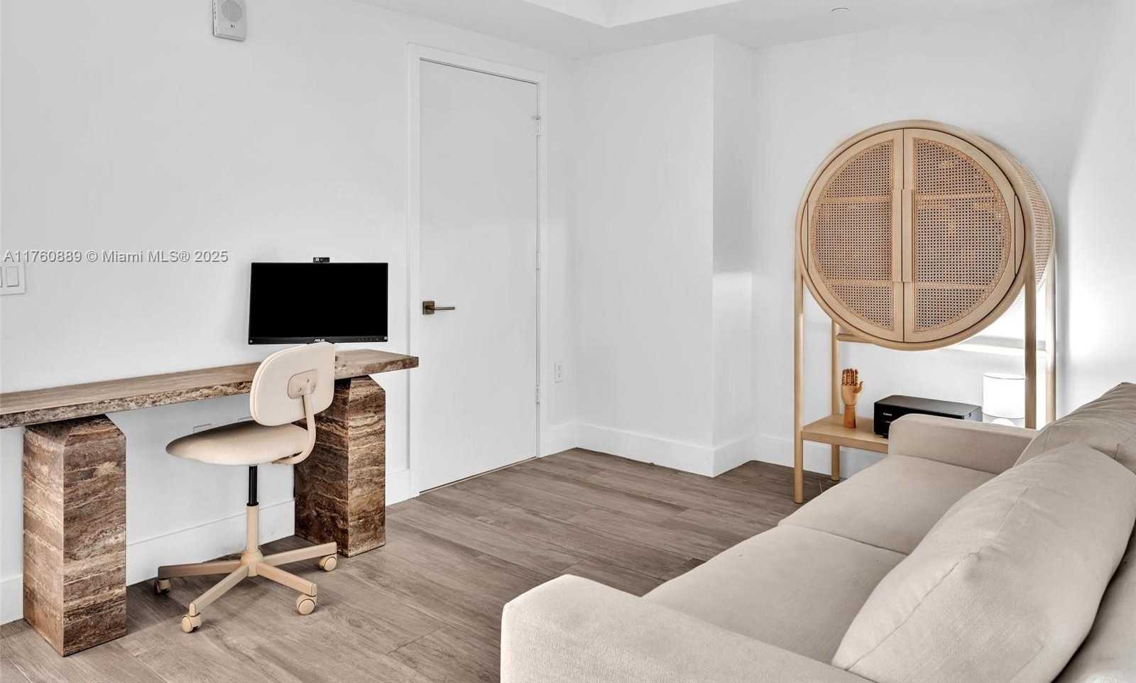 Small Image of 121 NORTH EAST 34TH ST #2102, Miami Number 5