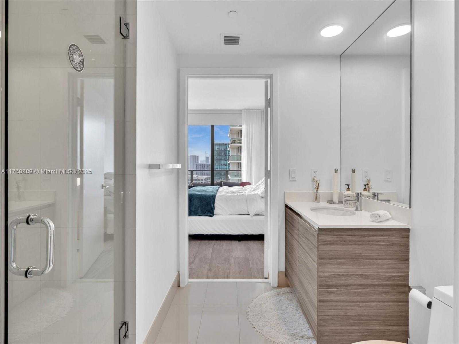 Small Image of 121 NORTH EAST 34TH ST #2102, Miami Number 53