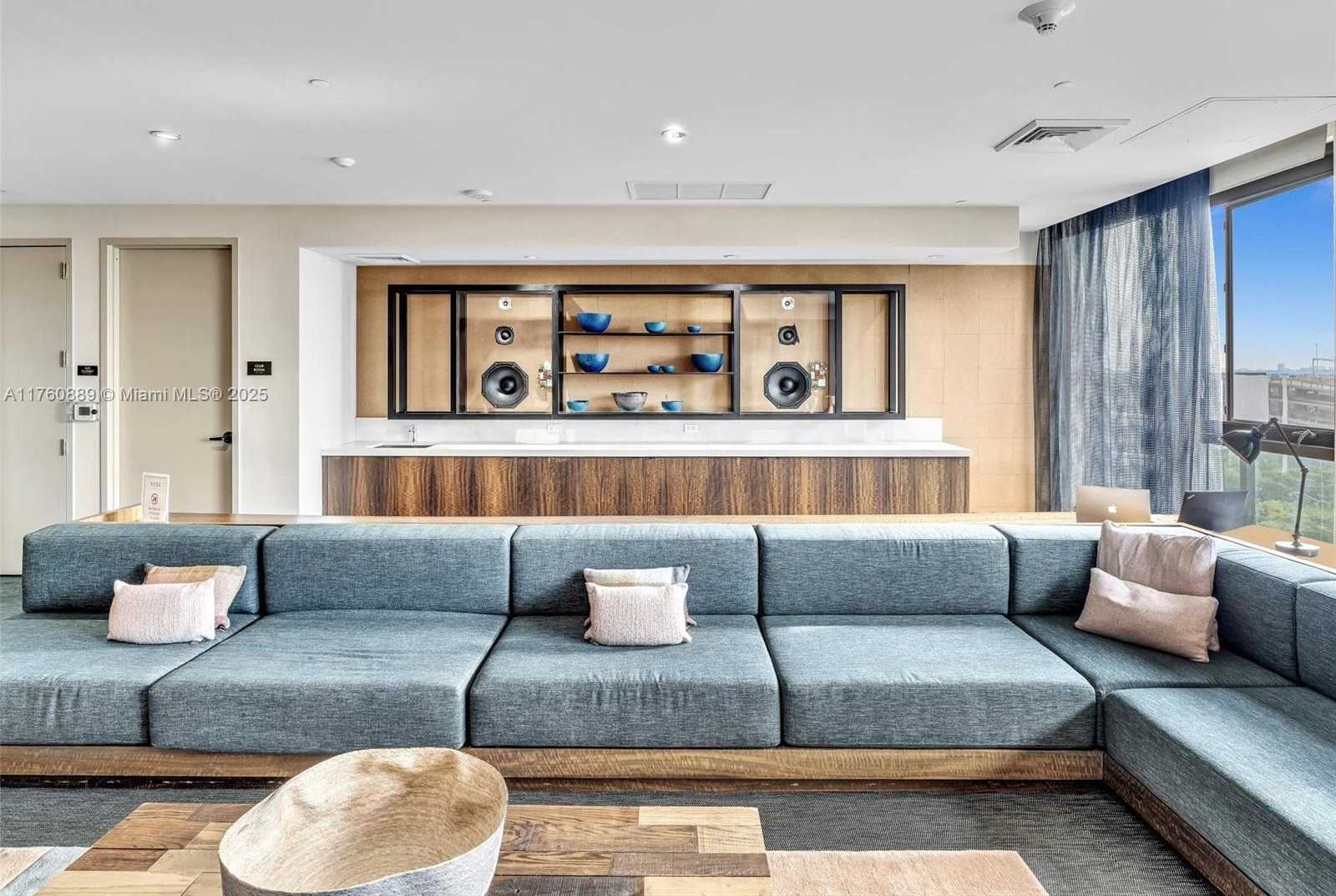 Small Image of 121 NORTH EAST 34TH ST #2102, Miami Number 78