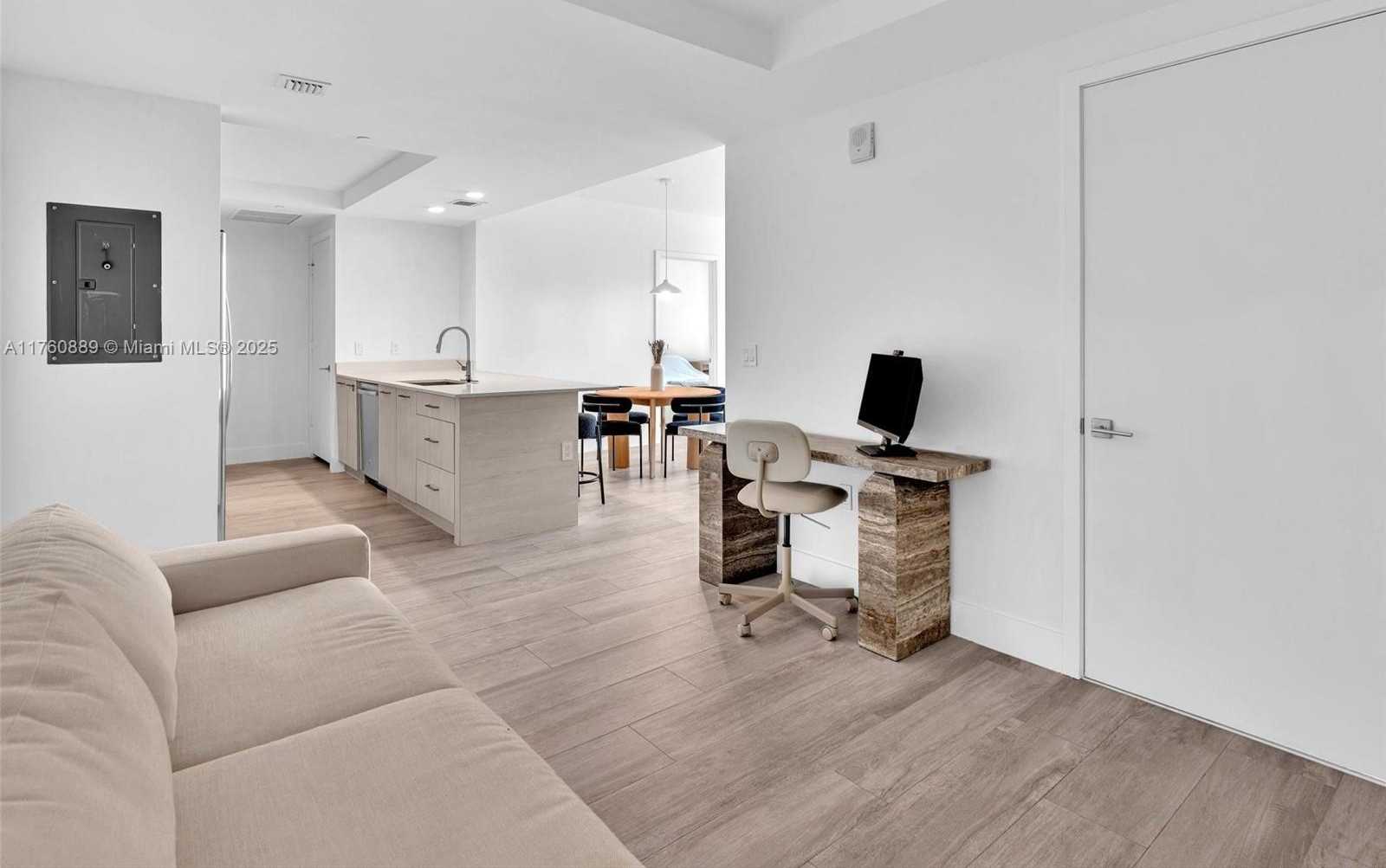 Small Image of 121 NORTH EAST 34TH ST #2102, Miami Number 9