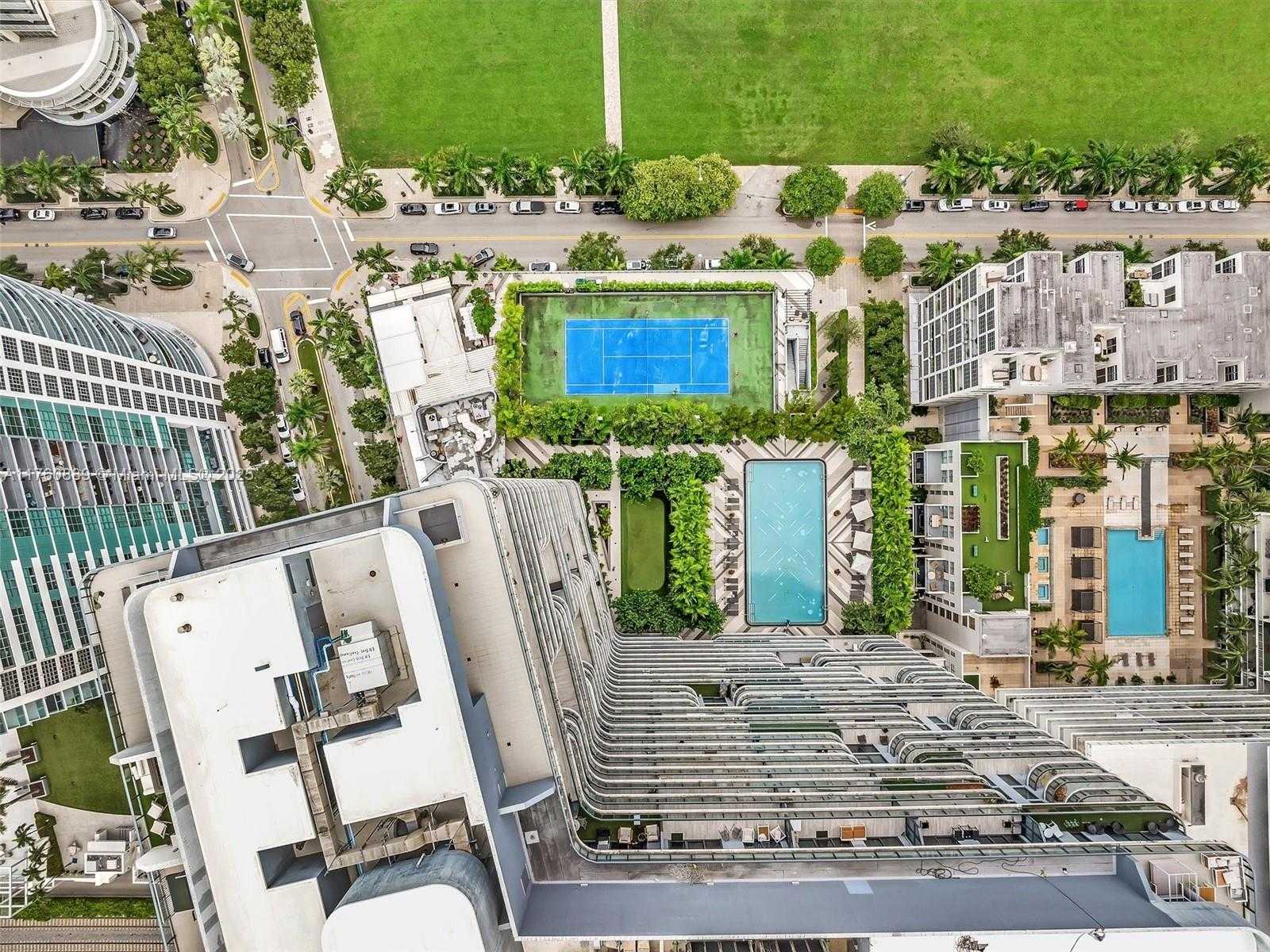 Small Image of 121 NORTH EAST 34TH ST #2102, Miami Number 90