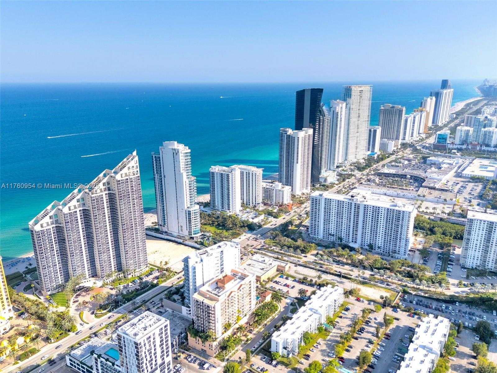 Small Image of 17560 ATLANTIC BLVD #409, Sunny Isles Beach Number 10