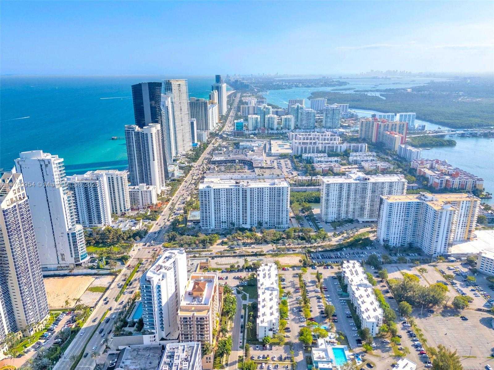 Small Image of 17560 ATLANTIC BLVD #409, Sunny Isles Beach Number 12
