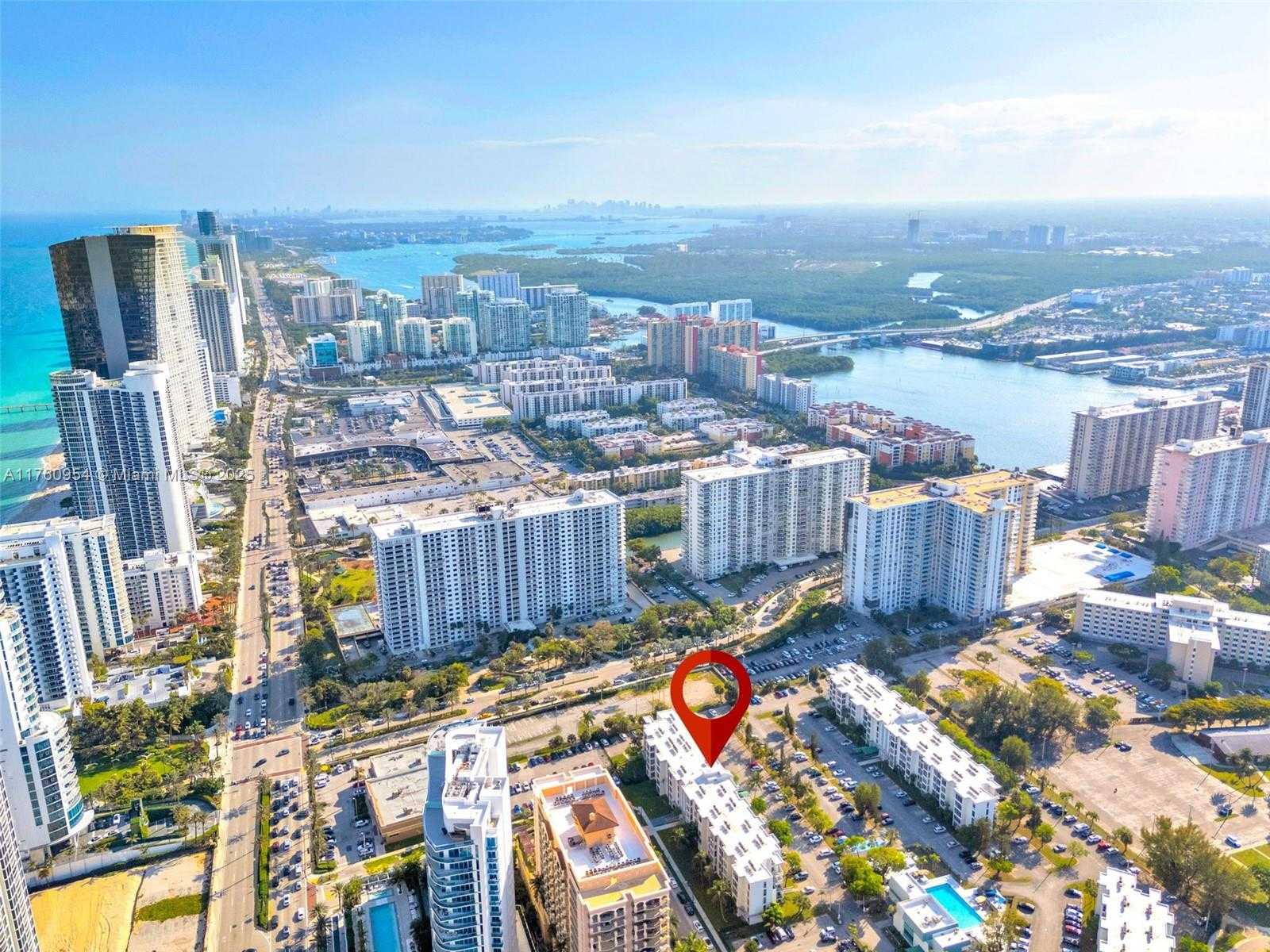 Small Image of 17560 ATLANTIC BLVD #409, Sunny Isles Beach Number 13