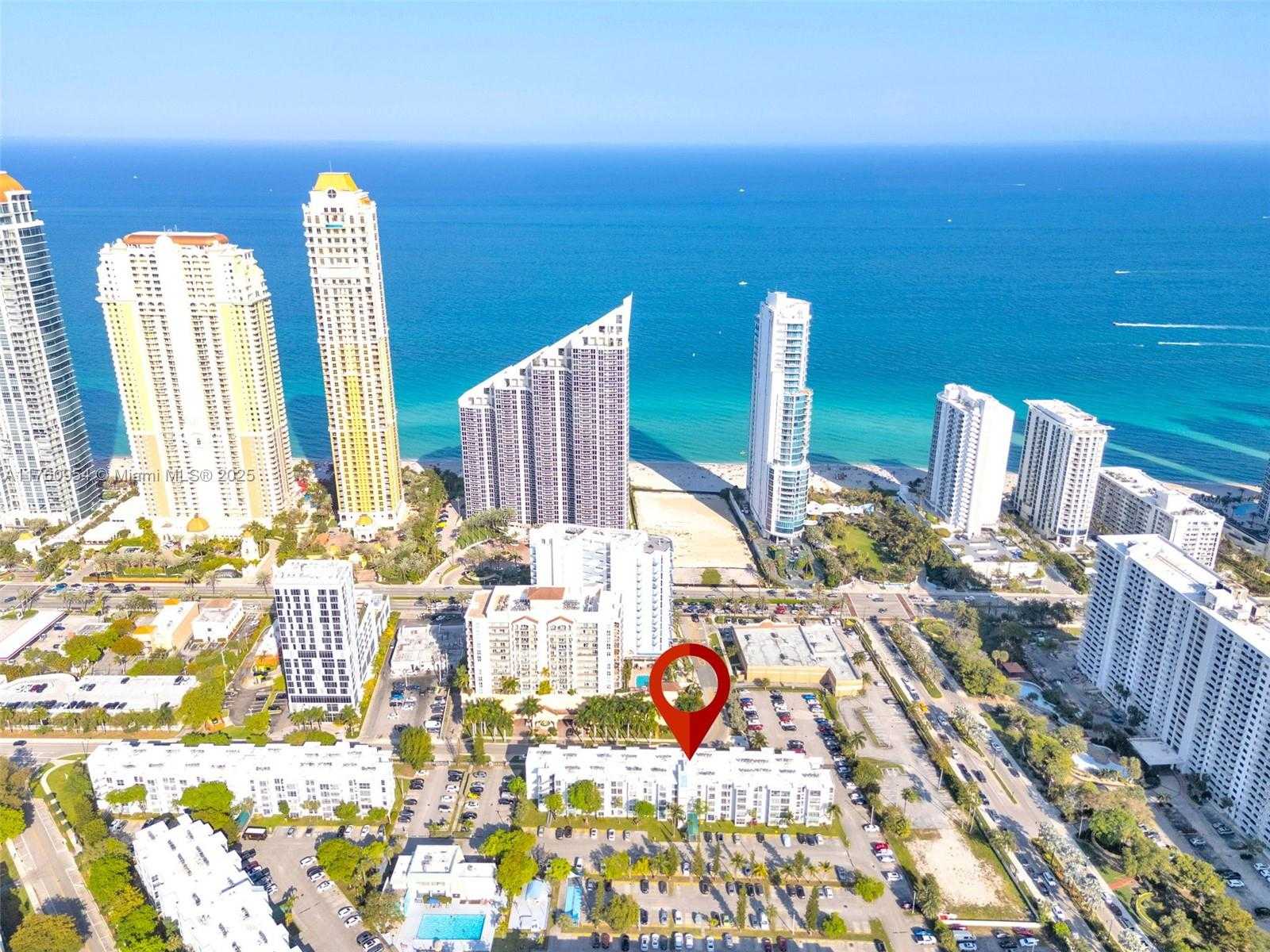 Small Image of 17560 ATLANTIC BLVD #409, Sunny Isles Beach Number 7